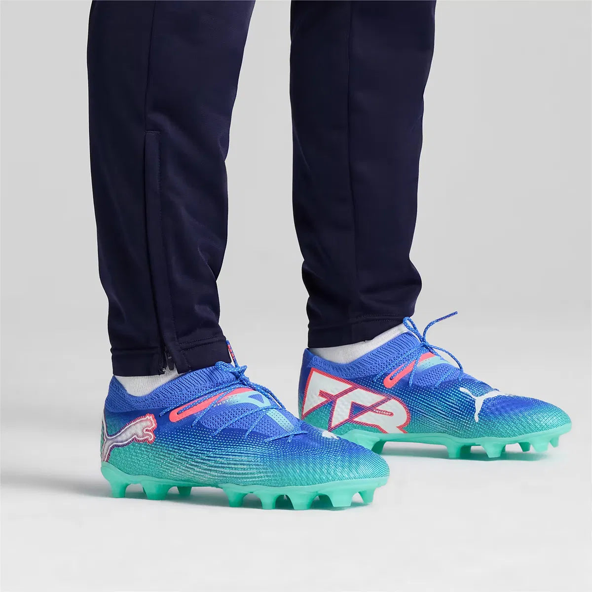 Puma Future 7 Pro+ FG/AG Black Bluemazing - SportSA Puma Future 7 Pro+ FG/AG Black Bluemazing - SportSA