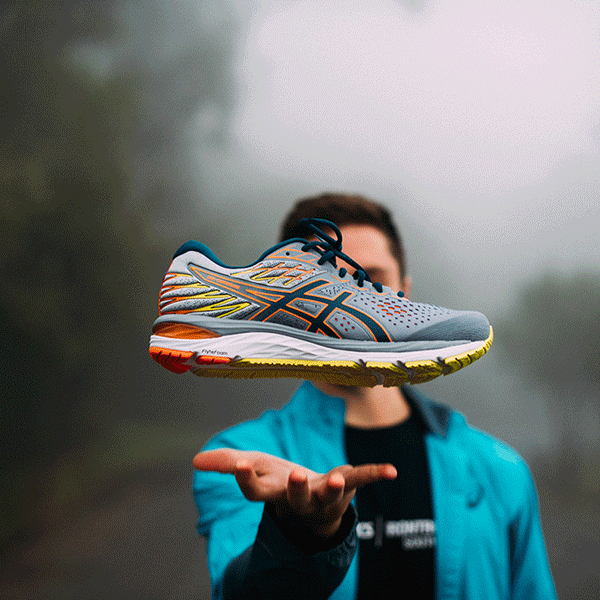 Asics top sneaker sale