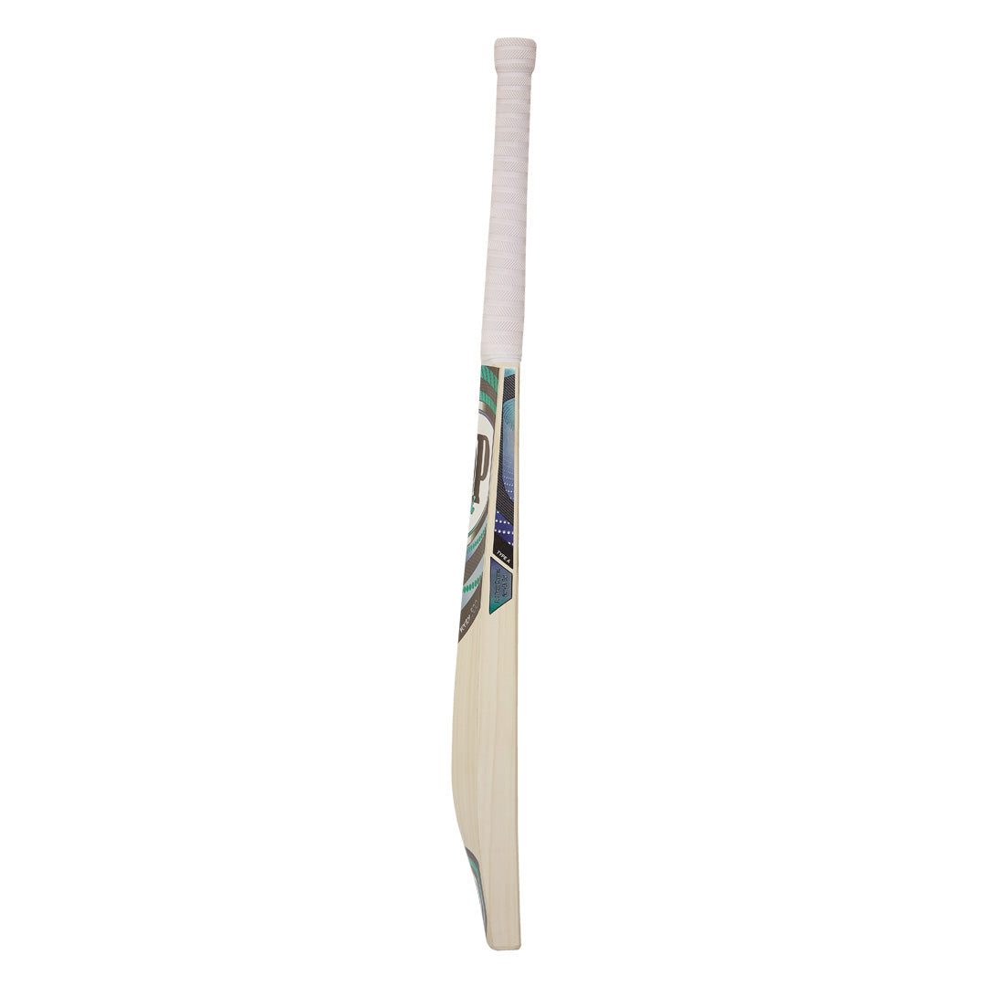 D&amp;P Vector 300 Cricket Bat – Full Grain Cover