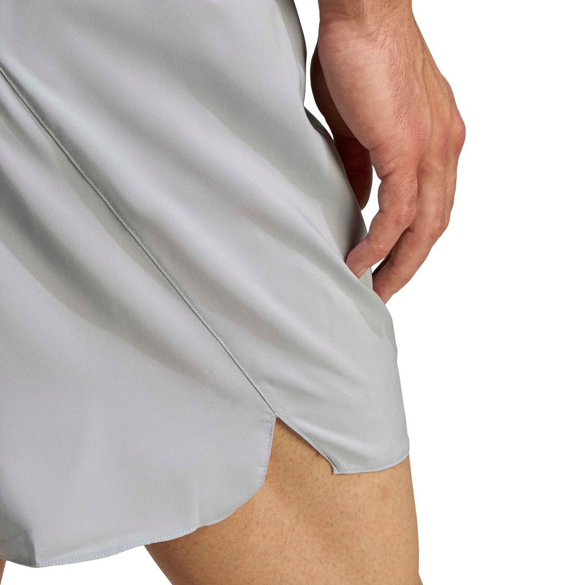 Adidas Run Essentials Shorts Halo Silver