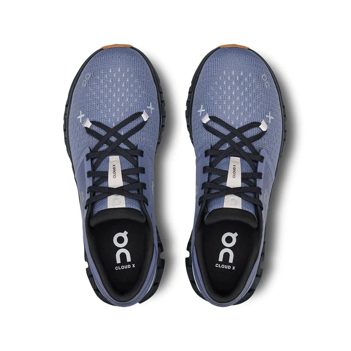 On Cloud X 4 Feather | Black