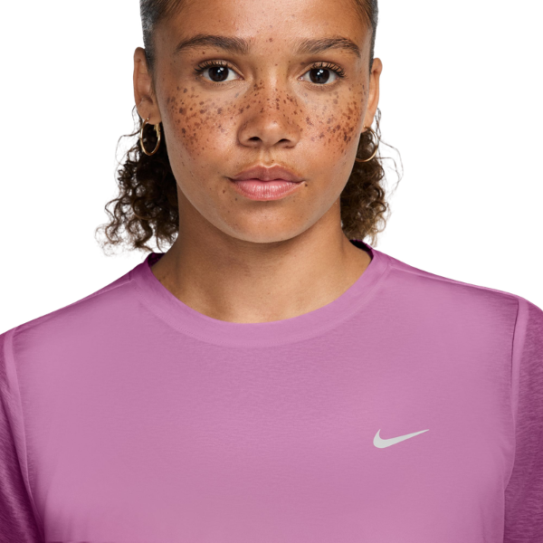 Nike Swift Breathe Dri-FIT Short-Sleeve Running Top LT Magenta