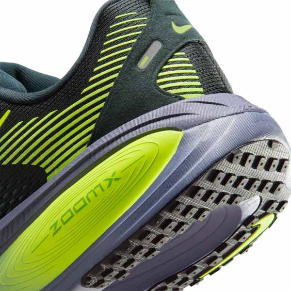 Nike Vomero 18 Seaweed