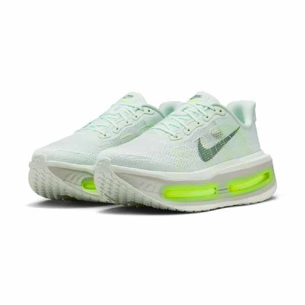 Nike Vomero Premium Barely Green