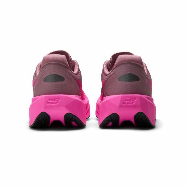 New Balance FuelCell Rebel v5 Pink Heat