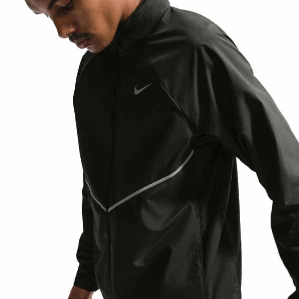 Nike Miler Repel UV Protection Running Jacket Black/Reflective Silver