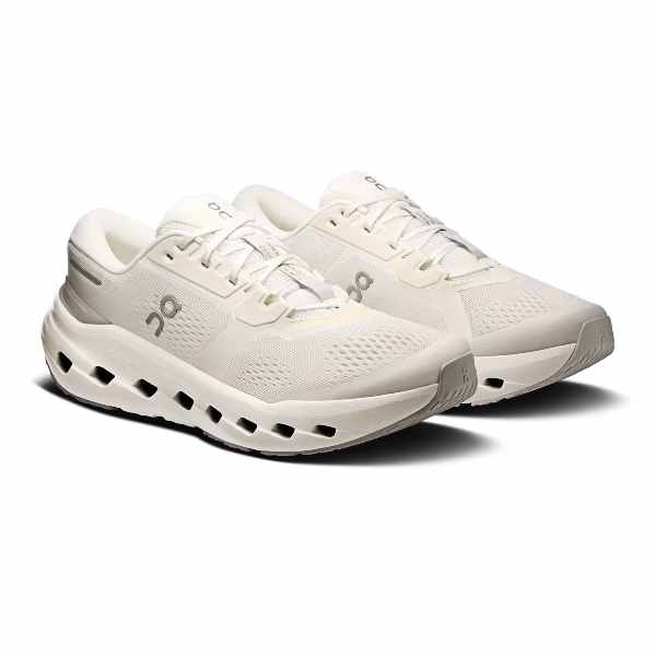 On Cloudrunner 3 White | Glacier