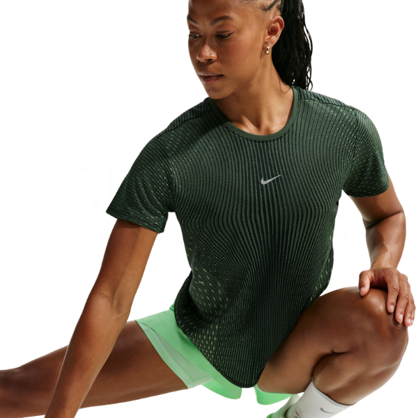 Nike Swift Aero-FIT Short-Sleeve Running Top Black/Light Green Spark