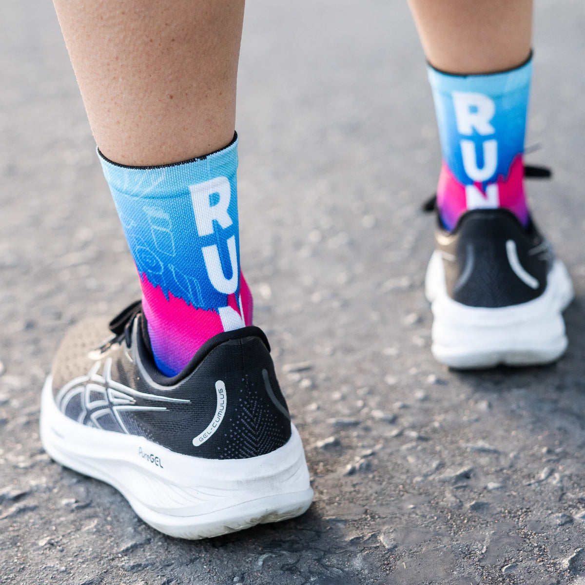 Versus Pink Run Active Crew Socks