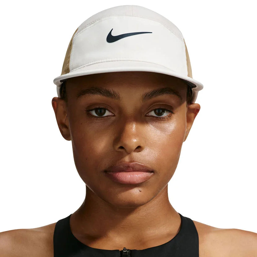 Nike Fly Dri-FIT Unstructured Swoosh Cap Light Beige